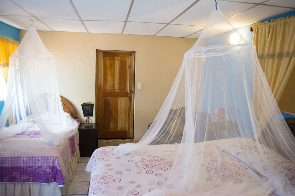 Hotel Atelie Del Mar Monterrico Kültér fotó